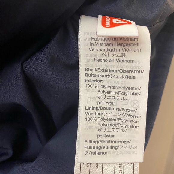 J.Crew navy Excursion vest in recycled poly with PrimaLoft® fill, size large. - Picture 7 of 9